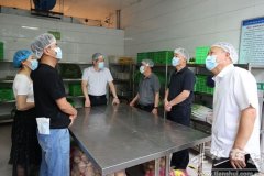 为进一步加强校园食物平安